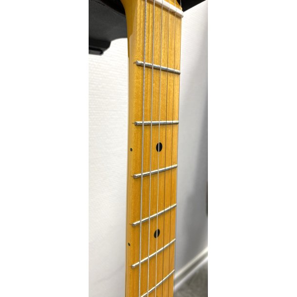 (BRUGT) Line6 Variax MODELING GUITAR Sunburst